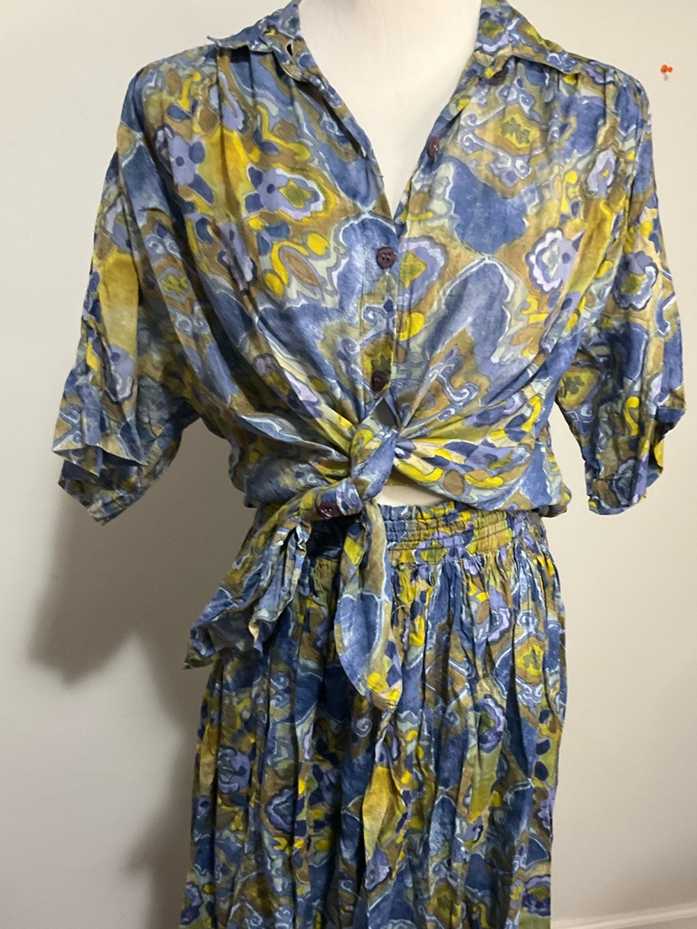 bc&co Women’s 2pc Abstract Print Button-Front Blouse & Maxi Skirt Blue/Yellow L